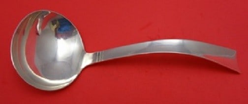 Allan Adler Sunset Sterling Silver Oyster Ladle 8.5 inch: Allan Adler Sunset Sterling Silver Oyster Ladle 8.5 inch This elegant oyster ladle, crafted in the renowned Sunset pattern by Allan Adler, measures 8 1/2 inches and is made of high-quality sterling si