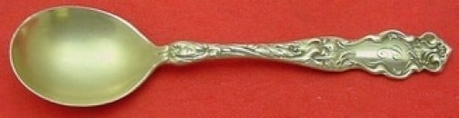 Wallace Eton Sterling Silver Gold Washed Chocolate Spoon 4": Wallace Eton Sterling Silver Gold Washed Chocolate Spoon 4" Indulge in a touch of elegance with this stunning Eton chocolate spoon by Wallace. Crafted from high-quality sterling silver and beautifully