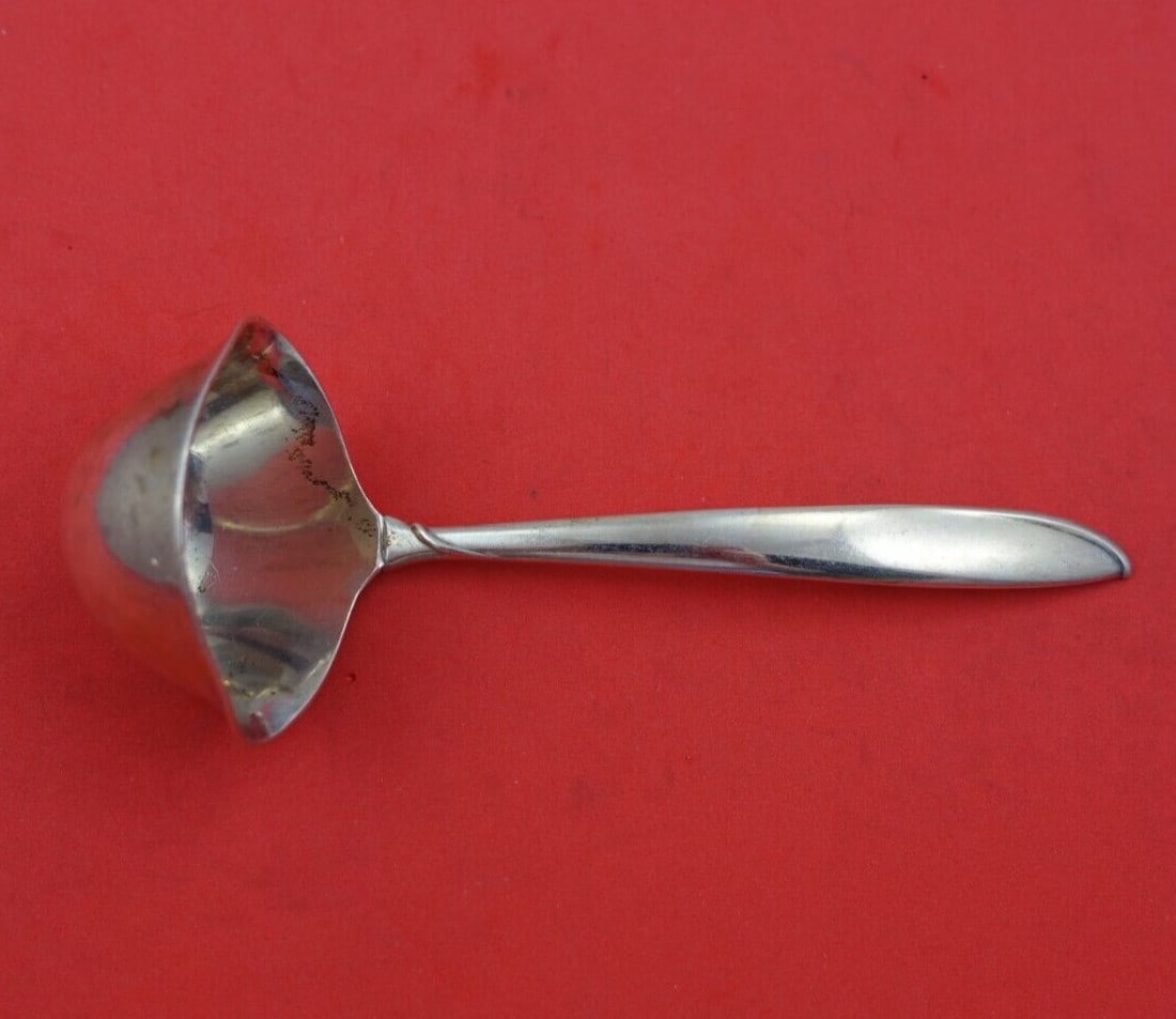International Sterling Silver Sauce Ladle Silver Rhythm 5.5 Inch (1 of 3)