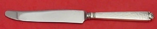 Old Newbury Crafters Oak Leaf Sterling Silver Knife 9 inches: Old Newbury Crafters Oak Leaf Sterling Silver Knife 9 inches This exquisite knife by Old Newbury Crafters features the elegant Oak Leaf pattern, crafted from high-quality sterling silver. Measuring 9