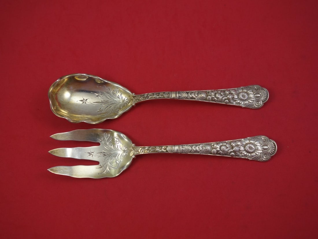 Gorham Cluny Sterling Silver Salad Serving Set 2pc Gold Wash 8 1/2": Gorham Cluny Sterling Silver Salad Serving Set 2pc Gold Wash 8 1/2" This exquisite 2-piece salad serving set from Gorham features the elegant Cluny pattern, crafted from all-sterling silver with a gol