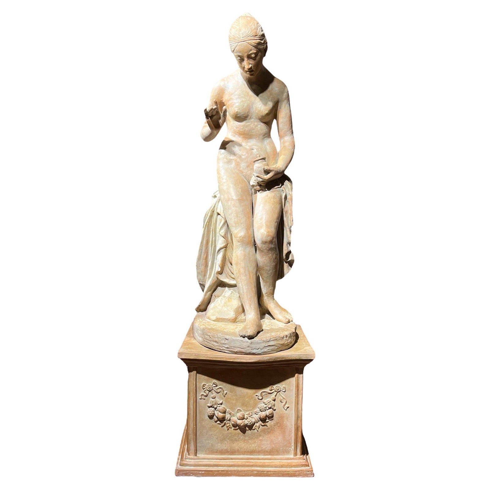 Neoclassical Terracotta Venus Sculpture Lifesize 64.75 Inch Bathing Figure: Neoclassical Terracotta Venus Sculpture Lifesize 64.75 Inch Bathing Figure This lifesize Neoclassical figure depicts Venus bathing, expertly rendered in hand-carved and hand-painted terracotta. The sc