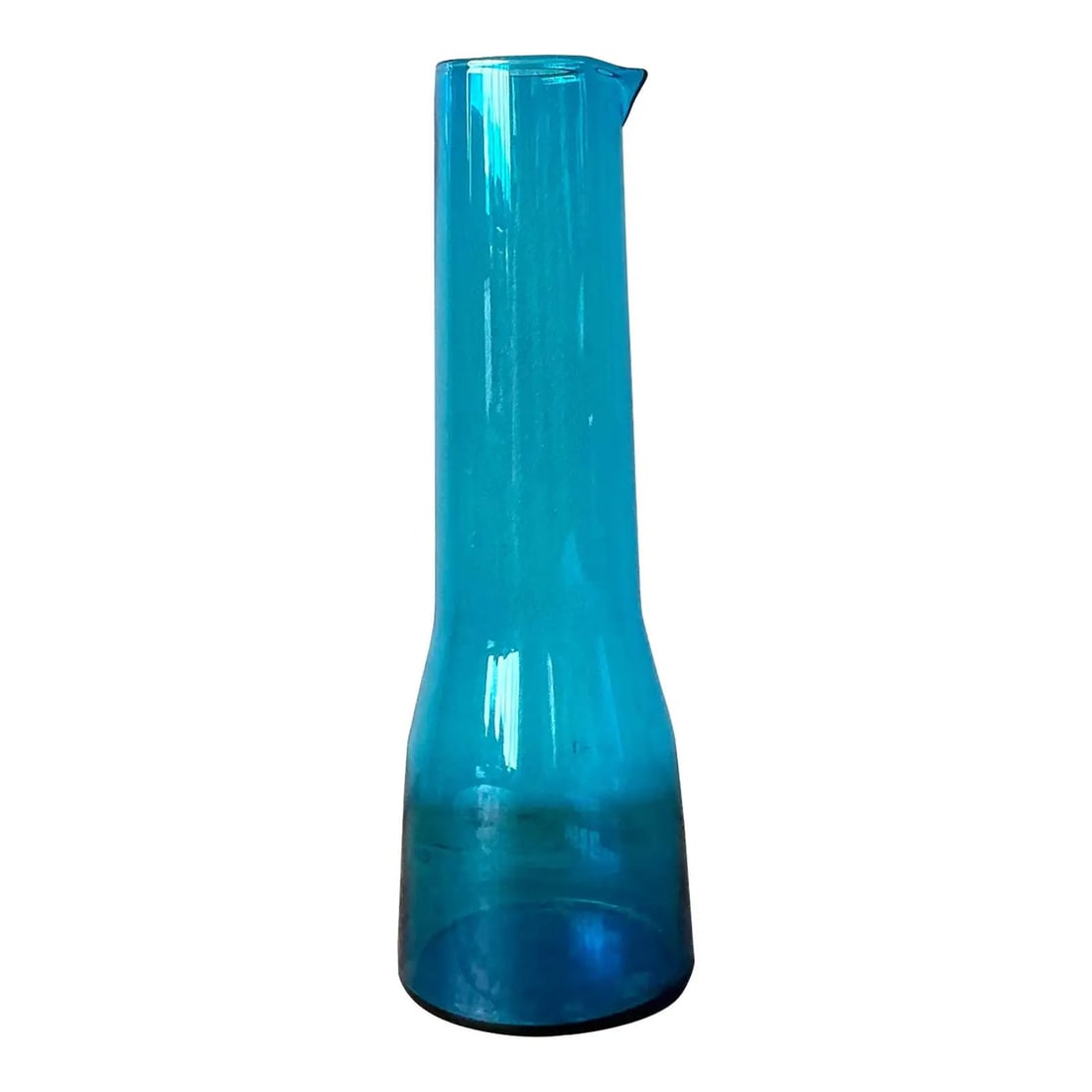 Art Glass Teal Blue Tall Beaker Style Pitcher Vase 12 Inch: Art Glass Teal Blue Tall Beaker Style Pitcher Vase 12 Inch This vintage contemporary teal blue glass beaker pitcher combines artistic design with functional elegance. Featuring a tall, sleek silhouett