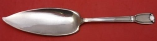 Rare Castilian Copper Fish Server by Tiffany & Co 11 5/8 inches: Rare Castilian Copper Fish Server by Tiffany & Co 11 5/8 inches This rare fish server from the Castilian pattern by Tiffany & Co. is a stunning piece crafted in copper. Measuring 11 5/8 inches, it sho