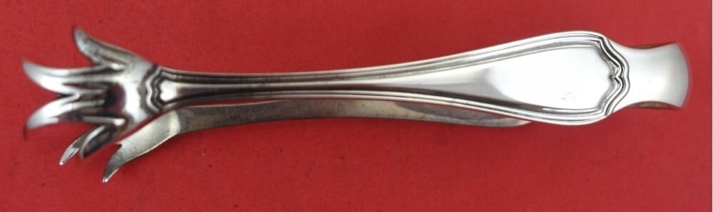 Reed and Barton Hepplewhite Sterling Silver Large Sugar Tong 4.75 Inch (1 of 3)