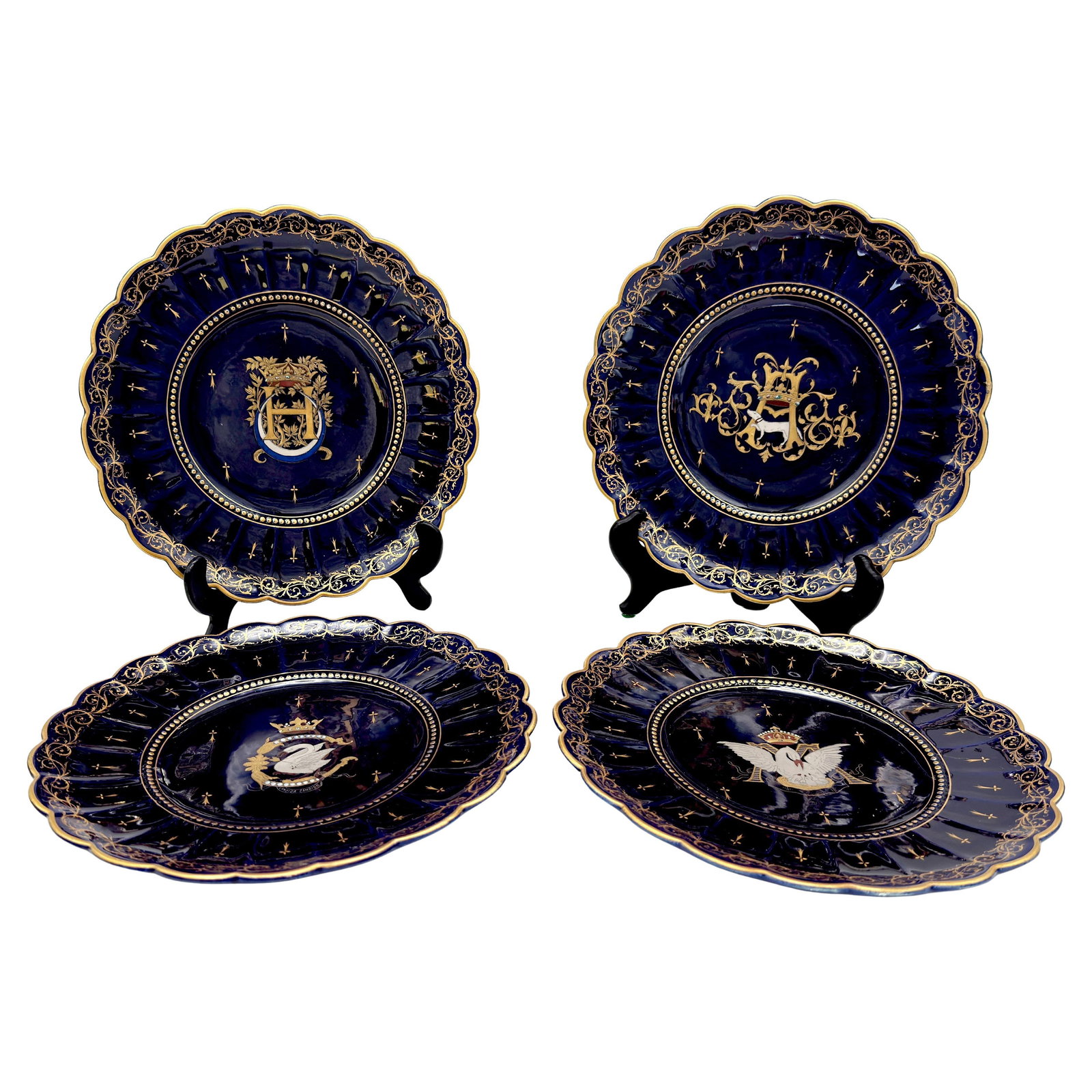 Set of 4 Limoges 19th Century Armorial Cobalt Gilt Plates (1 of 9)