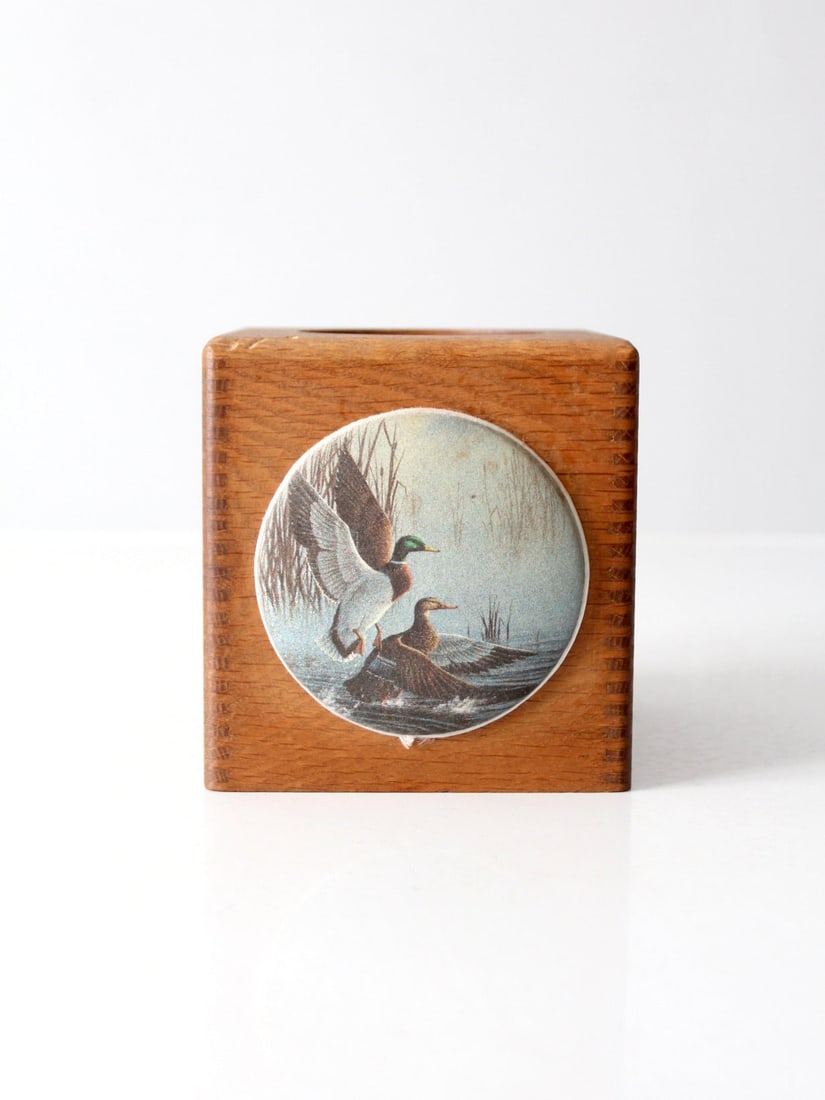 Rustic Vintage Wooden Tissue Box Cover with Mallard Duck Medallion (1 of 11)