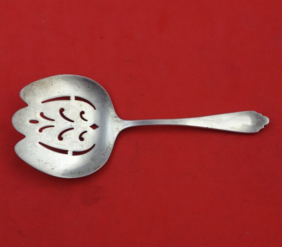 Dominick & Haff Yorktown Sterling Silver 5 Inch Nut Spoon (1 of 3)