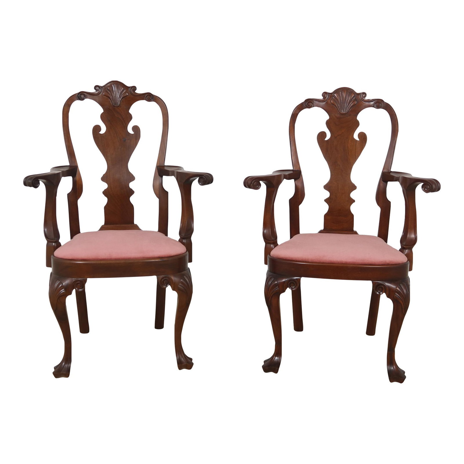 David Knuth Philadelphia Armchairs Pair Mahogany Queen Anne Style: David Knuth Philadelphia Armchairs Pair Mahogany Queen Anne Style Discover a pair of exquisite armchairs crafted from solid mahogany, showcasing fine carved details and high-quality construction. Desi