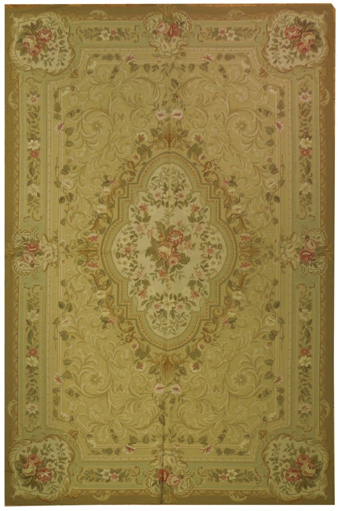 Elegant 6 x 9 Sage Green Needlepoint Flat Weave Rug (1 of 6)