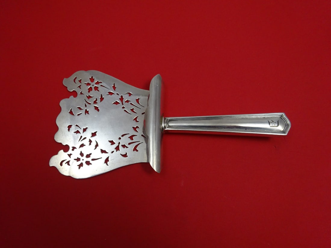 International Sterling Silver Deerfield Asparagus Server 8 1/4 inches (1 of 1)