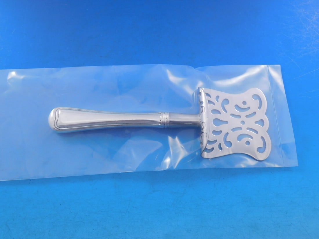 Gorham Old French Sterling Silver 6 Inch Petit Four Server (1 of 5)