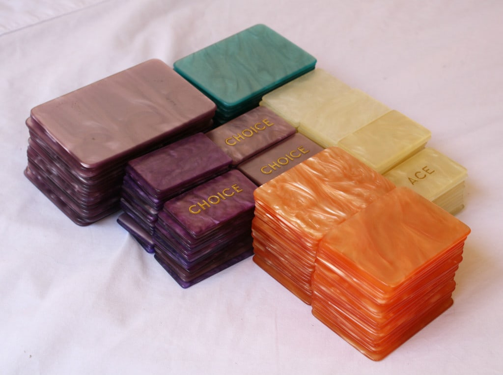 Vintage 1960s Italian Poker Chips Set 208 Pieces (1 of 5)