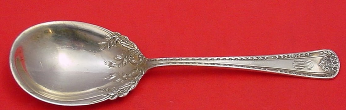 Dominick & Haff Sterling Silver 9 Berry Spoon Unknown Pattern: Dominick & Haff Sterling Silver 9 Berry Spoon Unknown Pattern This exquisite 9" berry spoon showcases the craftsmanship of Dominick & Haff in a unique, unknown pattern. Crafted from high-quality sterl