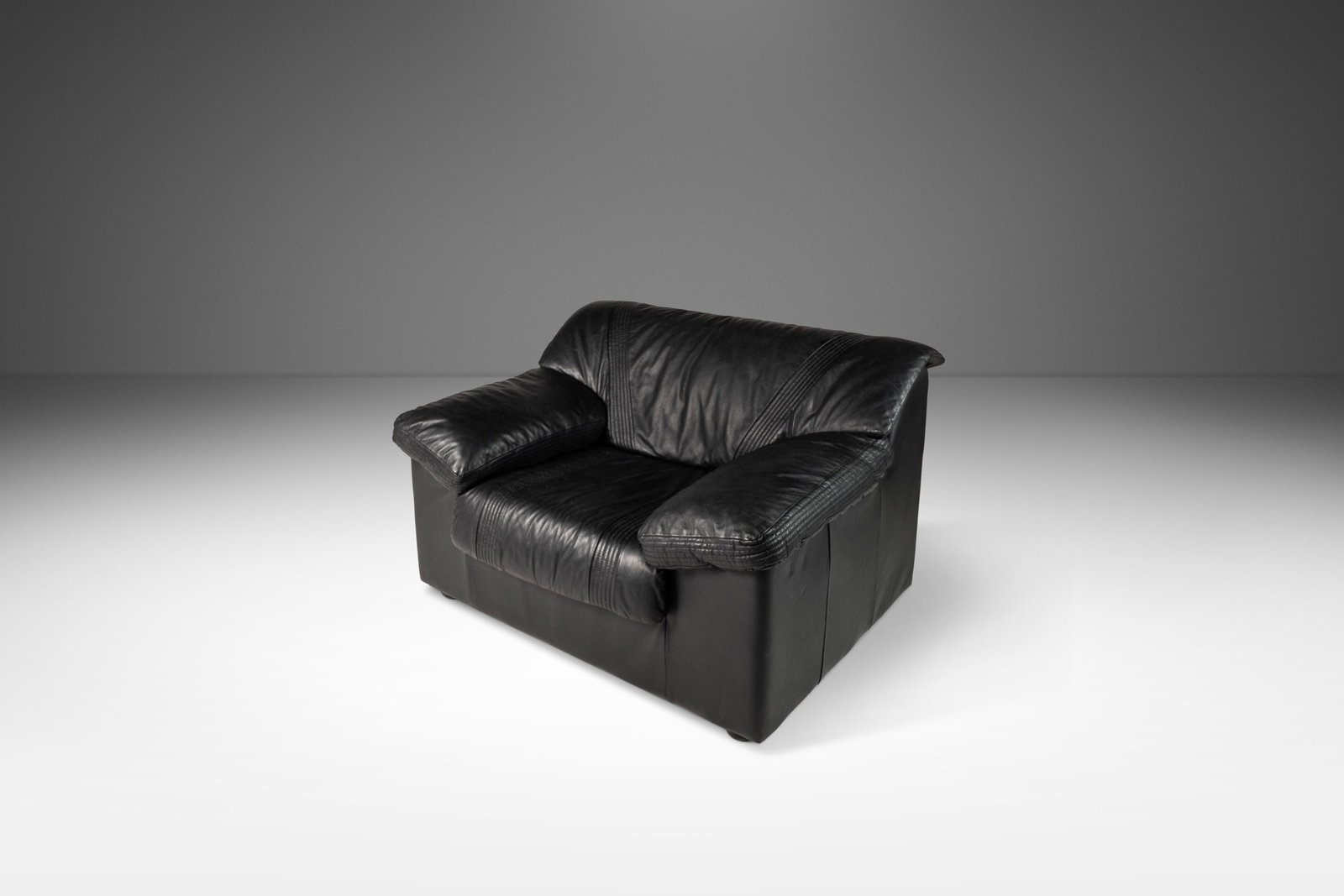 Natuzzi Post Modern Lounge Chair in Black Leather by Pierluigi Cerri 1990s (1 of 10)