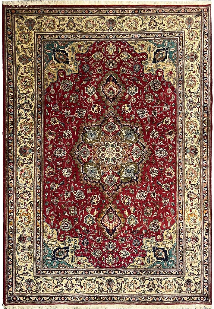 Persian Tabriz Wool Rug 8.1 x 11.4 New Quality: Persian Tabriz Wool Rug 8.1 x 11.4 New Quality Free continental US Shipping This exquisite Persian Tabriz rug, measuring 8.1 x 11.4 feet, showcases the traditional craftsmanship and intricate designs
