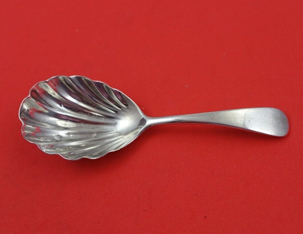 Antique Sterling Silver Old English Tea Caddy Spoon Shell Bowl 4 1/4 inches (1 of 3)