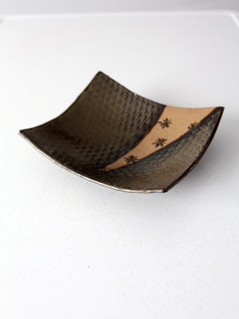 Handmade Olive Green and Beige Studio Pottery Platter (1 of 9)