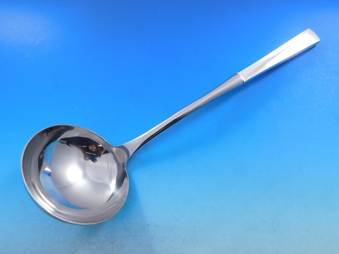 International Silver Continental Pattern Sterling Silver Soup Ladle 11 1/4 Inches (1 of 5)