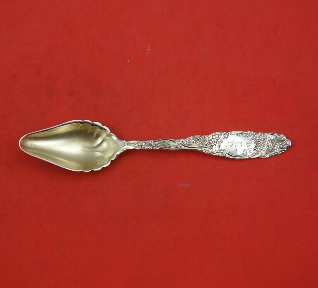 Towle Princess Sterling Silver Melon Spoon Gold Washed 5 3/4 inches: Towle Princess Sterling Silver Melon Spoon Gold Washed 5 3/4 inches Discover the elegance of the Princess by Towle Melon Spoon, crafted from high-quality sterling silver and featuring a stunning gold 