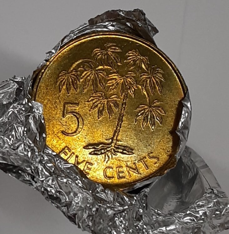 Roll of 46 Uncirculated 1982 Seychelles Brass 5 Cent Coins (1 of 4)