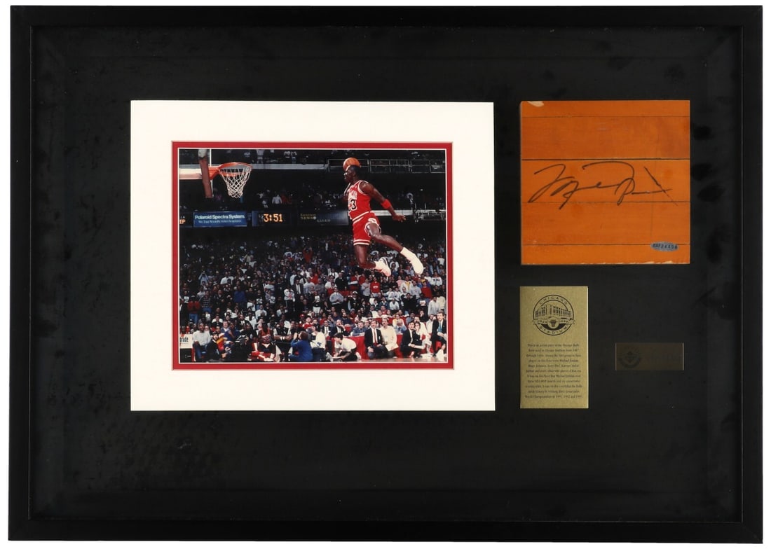 Michael Jordan Signed Limited Edition Framed Floorpiece Chicago Bulls 27x19 UDA Beckett COA: Michael Jordan Signed Limited Edition Framed Floorpiece Chicago Bulls 27x19 UDA Beckett COA This stunning framed floorpiece showcases a piece of basketball history, featuring a limited-edition (#927/1