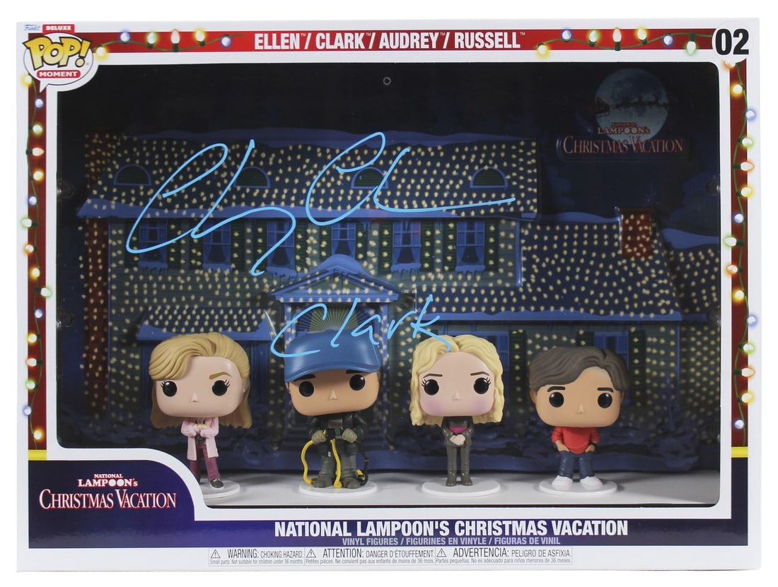 Chevy Chase Signed Clark Funko Pop #02 National Lampoon's Christmas Vacation BAS Authenticated: Chevy Chase Signed Clark Funko Pop #02 National Lampoon's Christmas Vacation BAS Authenticated Celebrate the holiday spirit with this autographed Funko Pop Vinyl Figure featuring Clark from the belove