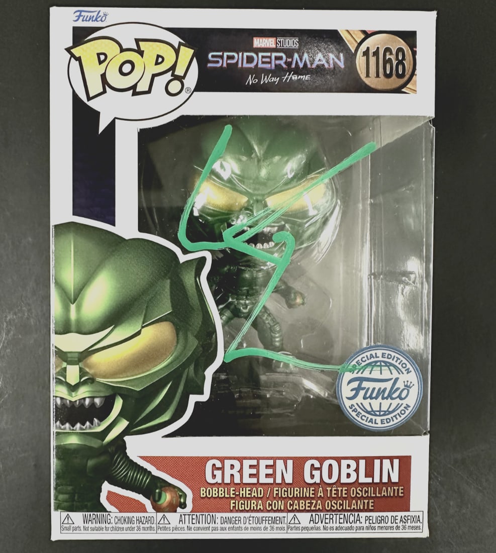 Willem Dafoe Signed Green Goblin Funko Pop Spider-Man Beckett Authenticated: Willem Dafoe Signed Green Goblin Funko Pop Spider-Man Beckett Authenticated Capture the essence of the legendary Green Goblin with this signed Funko Pop! from the iconic movie Spider-Man: No Way Home.