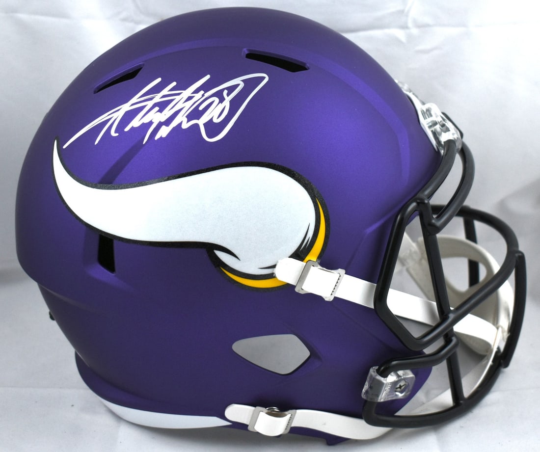 Minnesota Vikings Speed Full Size Helmet Signed by Adrian Peterson Beckett Hologram: Minnesota Vikings Speed Full Size Helmet Signed by Adrian Peterson Beckett Hologram This is a full-size Minnesota Vikings Speed helmet autographed by Adrian Peterson. The helmet is an original item, n