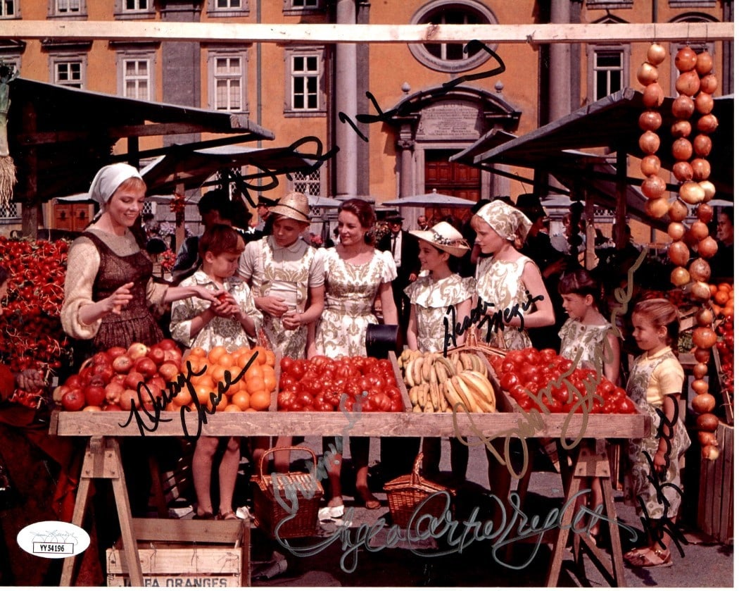 Sound of Music 8X10 Signed Photo by 6 Von Trapp Kids JSA Authenticated: Sound of Music 8X10 Signed Photo by 6 Von Trapp Kids JSA Authenticated This is an original 8x10 photograph from the classic film 'The Sound of Music,' autographed by six of the Von Trapp children. The