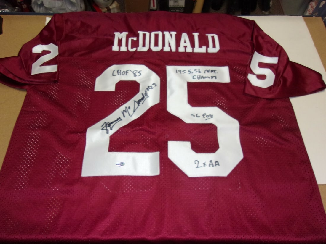 Tommy McDonald Signed Jersey Oklahoma Sooners 1985 National Champs: Tommy McDonald Signed Jersey Oklahoma Sooners 1985 National Champs Offered is a signed jersey commemorating Tommy McDonald, a legendary player for the Oklahoma Sooners. This collectible item is a grea