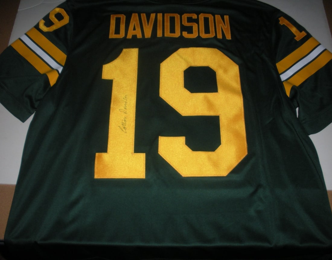 Davidson Baylor Bears Nike Jersey with COA Signed Rare: Davidson Baylor Bears Nike Jersey with COA Signed Rare Show your support for the Baylor Bears with this rare officially licensed Nike jersey, featuring the signature of football legend David Baylor. T