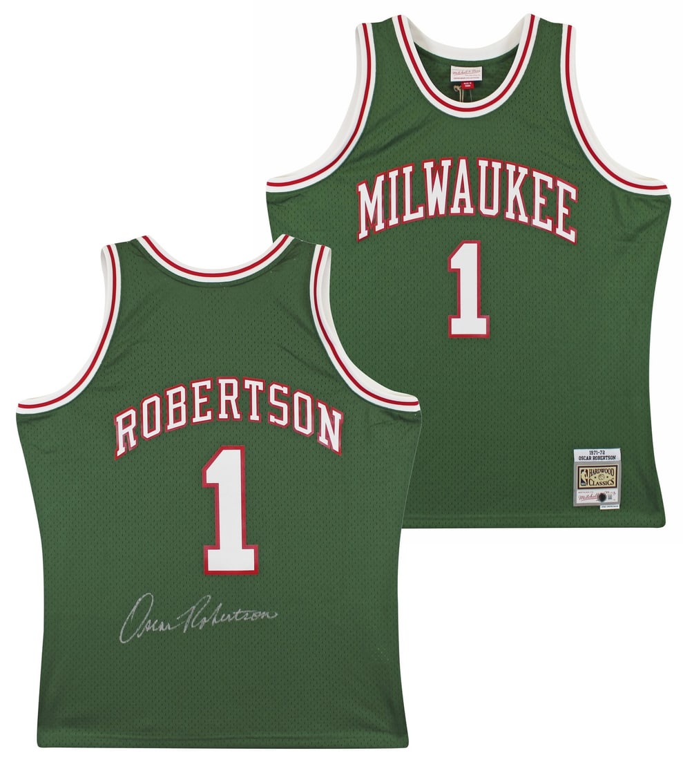 Oscar Robertson Signed 1970-71 Green Swingman Jersey BAS Witnessed: Oscar Robertson Signed 1970-71 Green Swingman Jersey BAS Witnessed Celebrate the legacy of Oscar Robertson with this authentic 1970-71 Milwaukee Bucks Green Mitchell & Ness Swingman Jersey. Personally