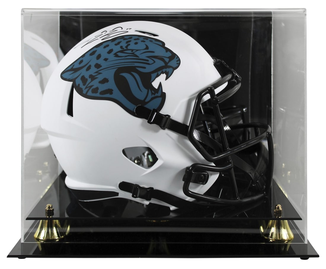 Evan Engram Signed Jaguars Lunar Full Size Helmet with Beckett Authentication: Evan Engram Signed Jaguars Lunar Full Size Helmet with Beckett Authentication This authentic Lunar Alternate Full Size Speed Replica Helmet has been personally signed by Evan Engram, star player of th