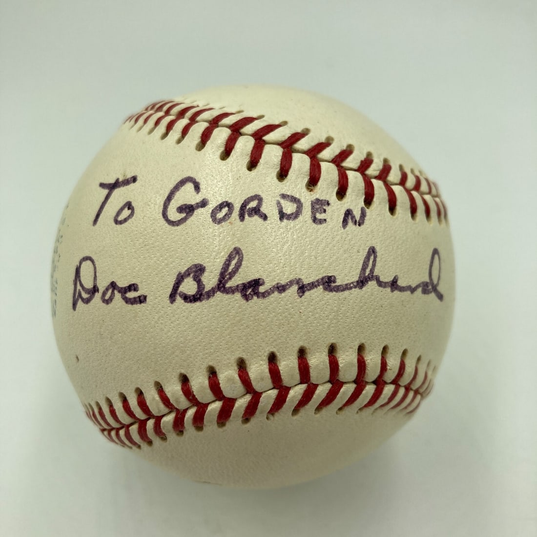 Doc Blanchard Signed Baseball Heisman Winner JSA Authenticated: Doc Blanchard Signed Baseball Heisman Winner JSA Authenticated This is a vintage baseball signed by Doc Blanchard, a celebrated Heisman Trophy winner. The baseball comes with a James Spence Authentica
