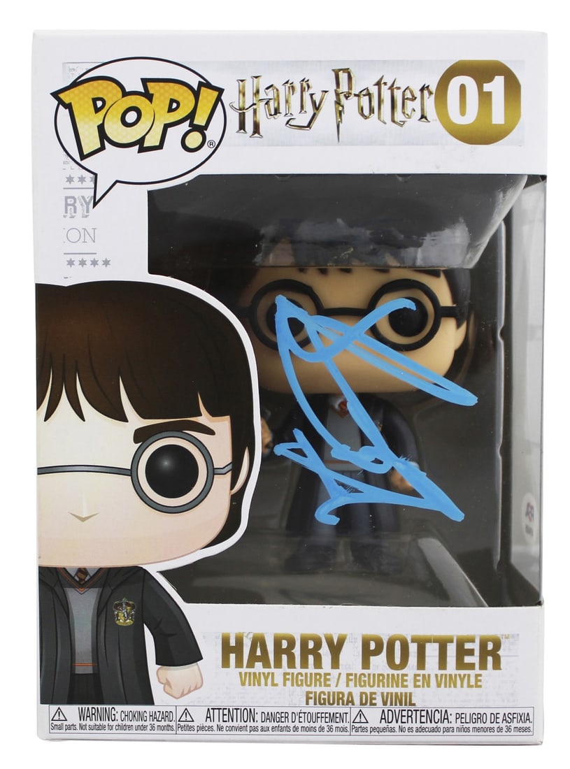 Daniel Radcliffe Signed Harry Potter Funko Pop Vinyl Figure PSA Certified: Daniel Radcliffe Signed Harry Potter Funko Pop Vinyl Figure PSA Certified This Harry Potter #01 Funko Pop Vinyl Figure has been personally signed by Daniel Radcliffe, known for his iconic role as Harr