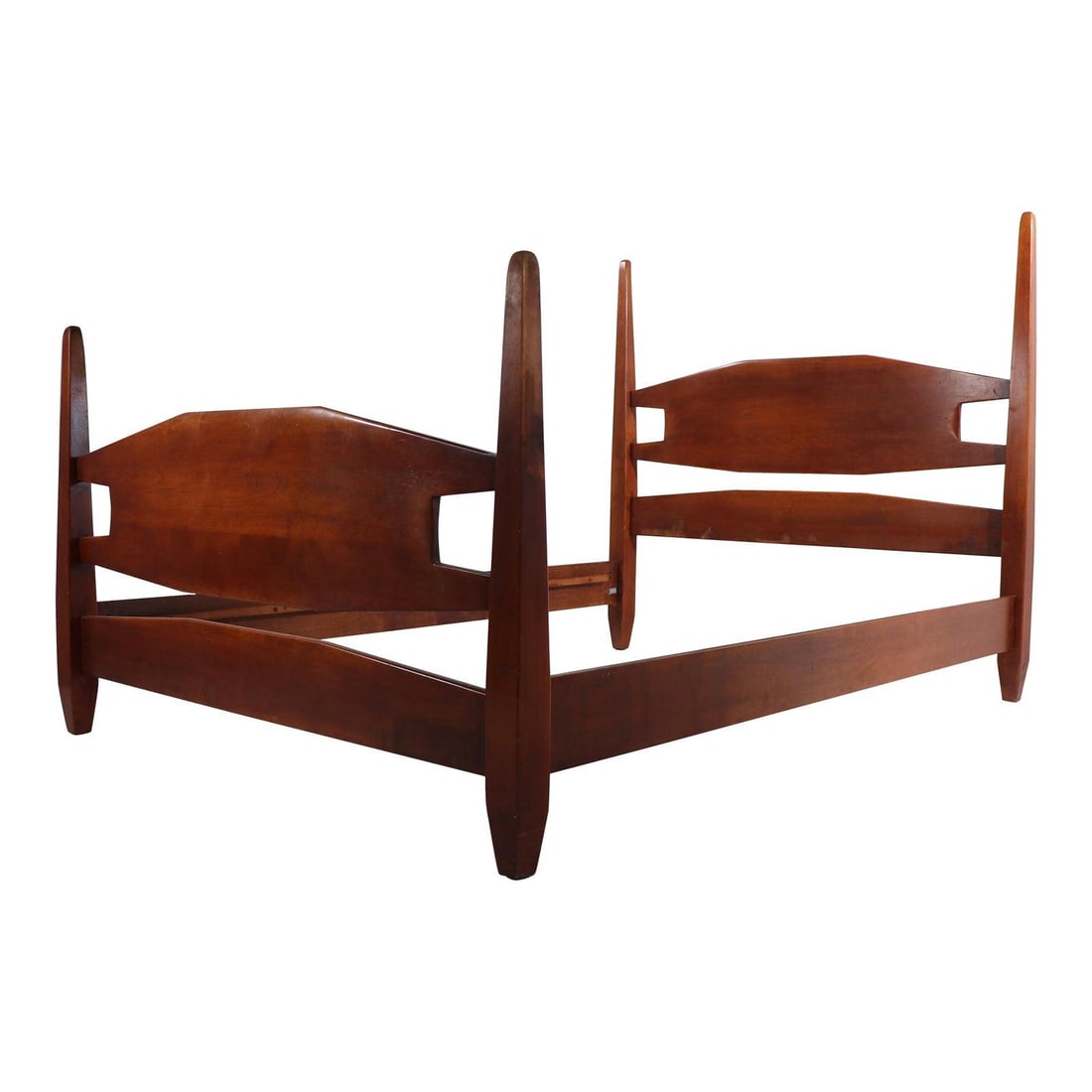 Maple Full Size Bed in Cushman Style Attributed to Herman DeVries: Maple Full Size Bed in Cushman Style Attributed to Herman DeVries This rare and distinctive full size Cushman Maple bed is attributed to designer Herman DeVries. It features a striking architectural s