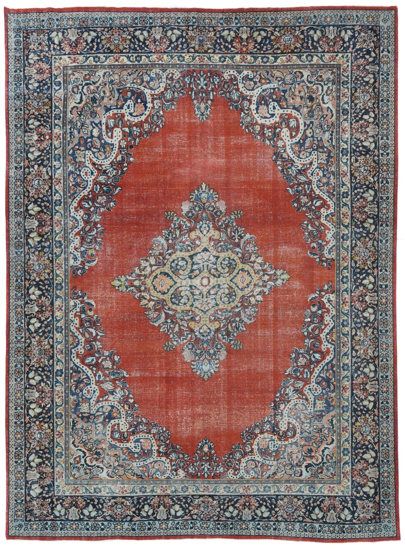 Vintage Semi-Antique Hand-Knotted Oriental Rug 10'7 x 13'8 Floral Wool: Vintage Semi-Antique Hand-Knotted Oriental Rug 10'7 x 13'8 Floral Wool Enhance your living space with this semi-antique distressed Oriental rug, a perfect blend of traditional craftsmanship and vintag