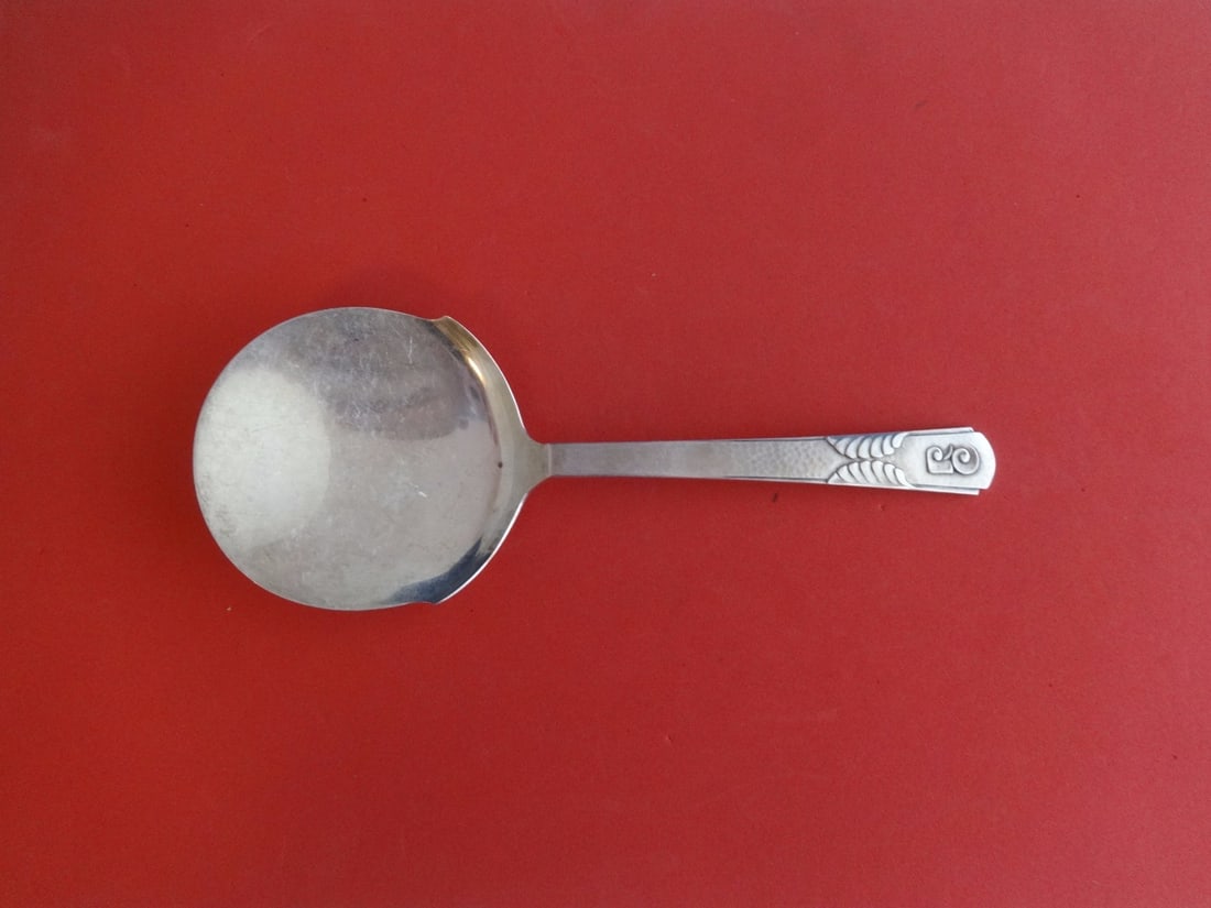 Vilanova Spanish Sterling .916 Silver Tomato Lifter 9.5 Inches: Vilanova Spanish Sterling .916 Silver Tomato Lifter 9.5 Inches This exquisite tomato lifter is crafted from .916 silver and features the elegant Vilanova pattern by Spanish Sterling. Measuring 9 1/2 i