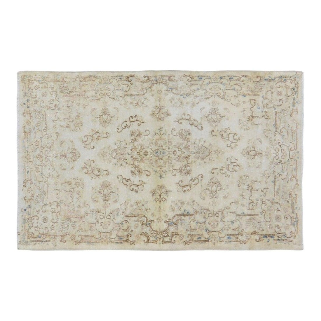 Hand-Knotted Wool Turkish Rug Beige 3'x4'8" Vintage Design: Hand-Knotted Wool Turkish Rug Beige 3'x4'8" Vintage Design This vintage Turkish rug is hand-knotted from wool using traditional techniques, combining timeless craftsmanship with a modern design sensib