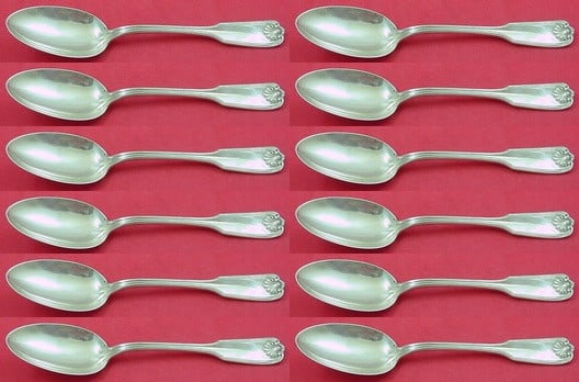 Towle Benjamin Franklin Sterling Silver Soup Spoon Set 12pcs 7 1/8in: Towle Benjamin Franklin Sterling Silver Soup Spoon Set 12pcs 7 1/8in This exquisite set of 12 place soup spoons showcases the classic Benjamin Franklin pattern by Towle, crafted from high-quality ster