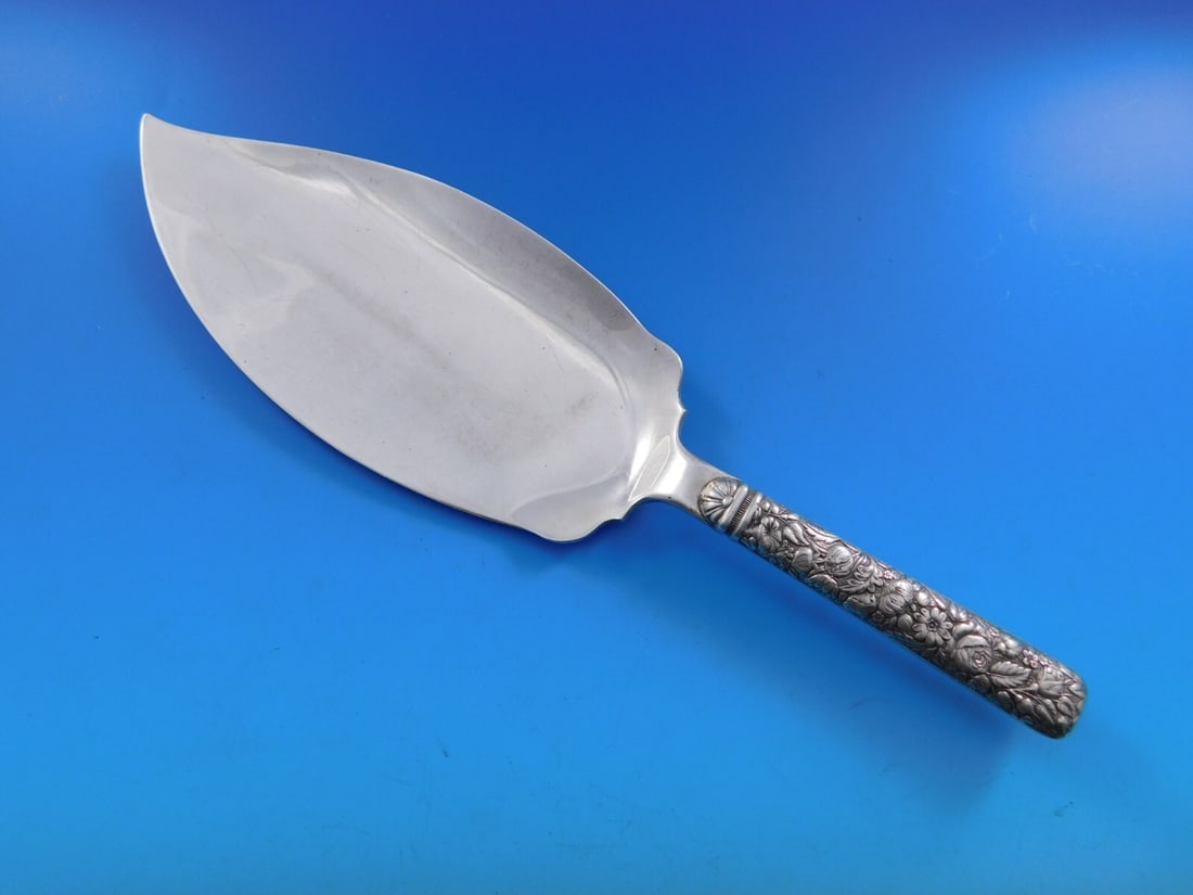 Towle Arlington Sterling Silver Fish Server 10 3/4 Floral Pattern: Towle Arlington Sterling Silver Fish Server 10 3/4 Floral Pattern Presenting the Arlington Fish Server by Towle, crafted from high-quality sterling silver. This elegant serving piece, measuring 10 3/4