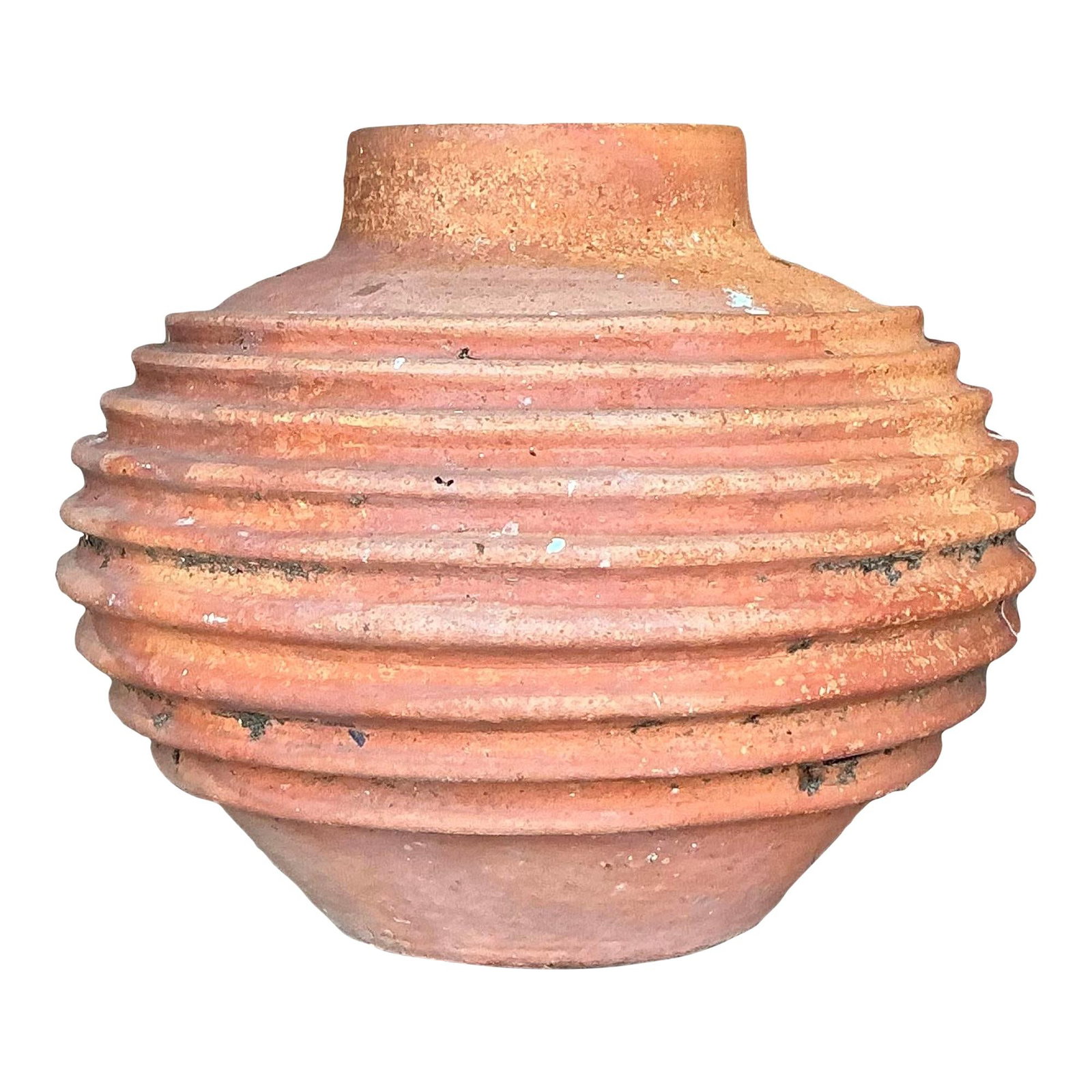 Vintage Boho Ribbed Terra Cotta Urn with Patina: Vintage Boho Ribbed Terra Cotta Urn with Patina Enhance your home decor with this Vintage Boho Patinated Ribbed Terra Cotta Urn, a stunning piece that brings rustic charm to any setting. Crafted from 