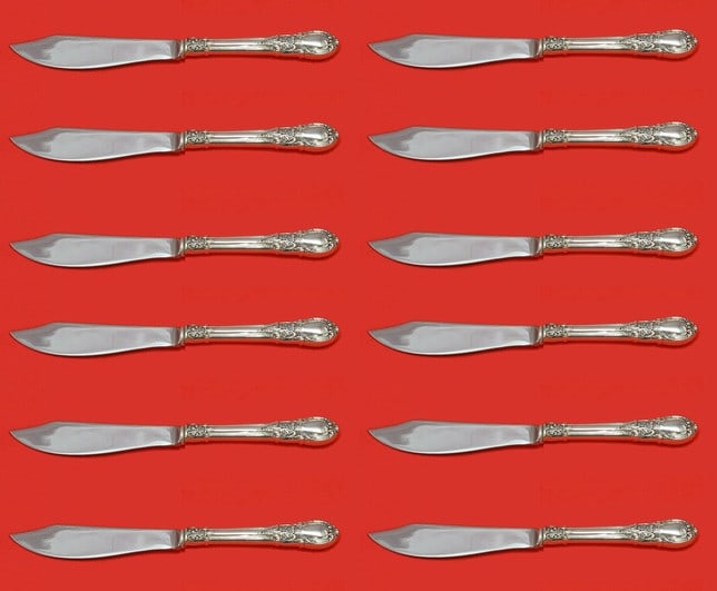 Lunt American Victorian Sterling Silver Fish Knife Set 12 pcs: Lunt American Victorian Sterling Silver Fish Knife Set 12 pcs This exquisite set features 12 pieces of fish knives crafted in the American Victorian pattern by Lunt. Each knife measures 8 1/4" and is 