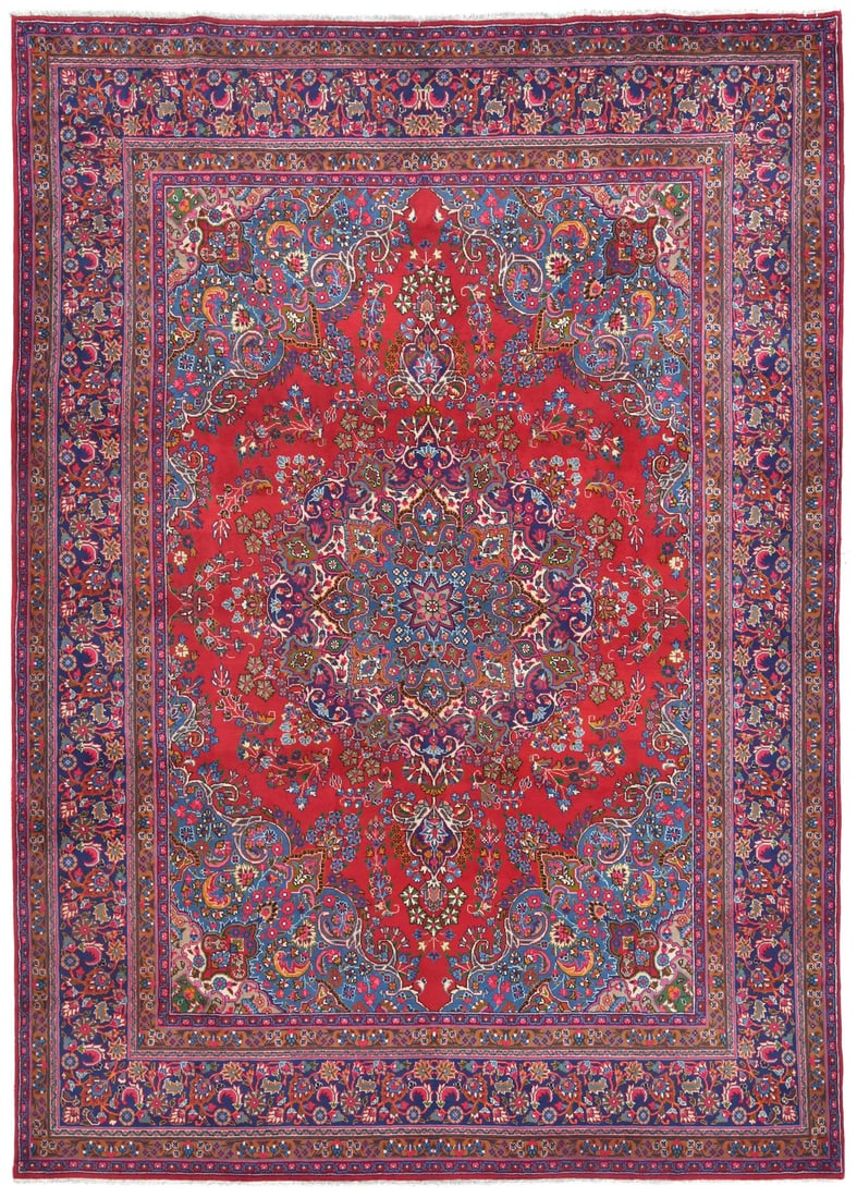 Vintage Hand-Knotted Wool Oriental Rug 9'7 x 12'7 Red Floral Design: Vintage Hand-Knotted Wool Oriental Rug 9'7 x 12'7 Red Floral Design This exquisite vintage hand-knotted wool Oriental rug measures approximately 9'7" x 12'7" and showcases a stunning array of colors i