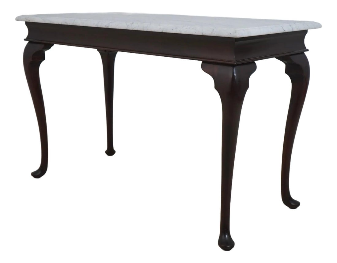 Stickley Colonial Williamsburg Governors Palace Sideboard with Marble Top: Stickley Colonial Williamsburg Governors Palace Sideboard with Marble Top Discover the elegance of this Stickley Colonial Williamsburg Marble Top Governors Palace Sideboard, crafted around 2006. This 