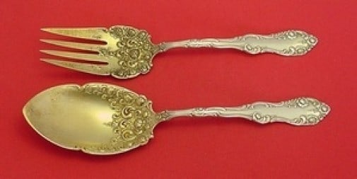 Towle Old English Sterling Silver Salad Serving Set 2pc Gold Washed 9.5": Towle Old English Sterling Silver Salad Serving Set 2pc Gold Washed 9.5" This elegant Old English salad serving set features a stunning design by Towle. Comprising two pieces, this sterling silver set