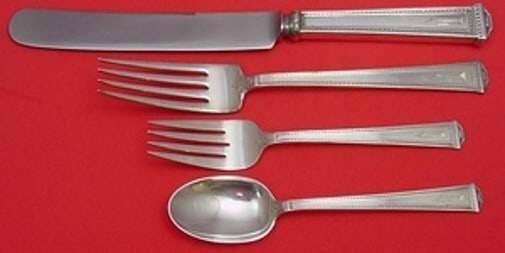 International Silver Pantheon 4-Piece Sterling Silver Place Setting: International Silver Pantheon 4-Piece Sterling Silver Place Setting Elevate your dining experience with this exquisite 4-piece dinner size place setting from the Pantheon pattern by International Silv