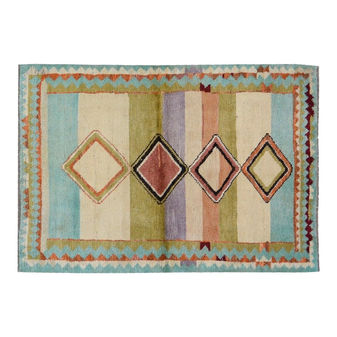 Hand-Knotted Wool Gabbeh Rug Green 3'3" x 4'8" Vintage Style: Hand-Knotted Wool Gabbeh Rug Green 3'3" x 4'8" Vintage Style This vintage Gabbeh hand-knotted rug is crafted from wool using traditional techniques, offering a blend of classic artistry and modern des