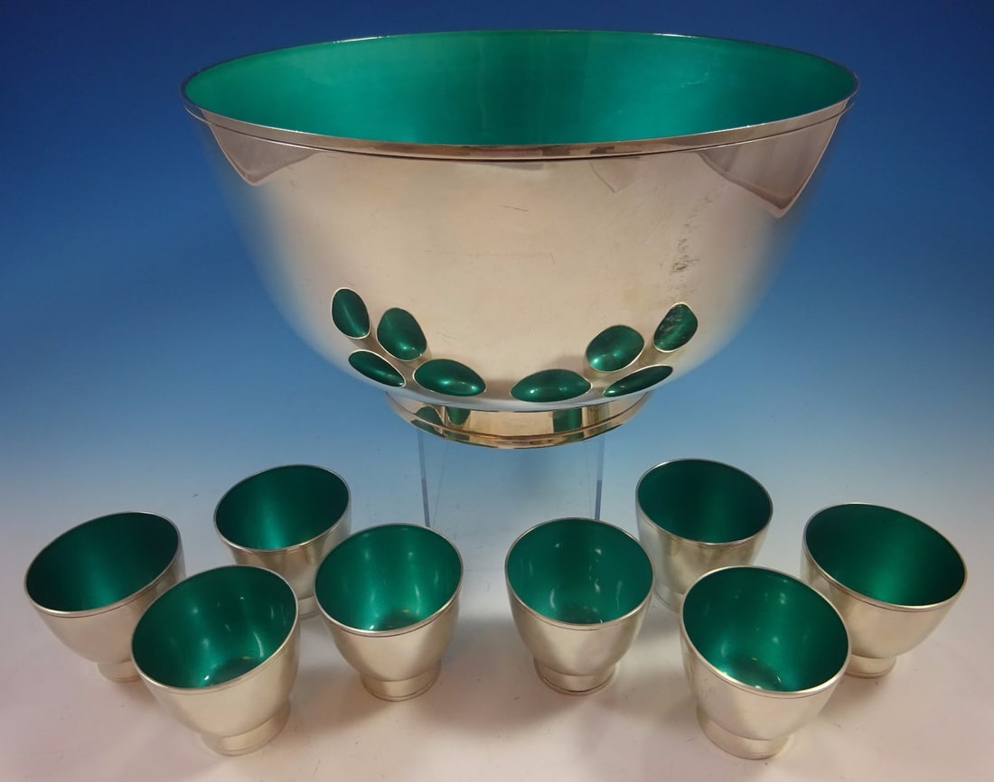 Towle Sterling Silver 9pc Punch Bowl Set with Turquoise Enamel: Towle Sterling Silver 9pc Punch Bowl Set with Turquoise Enamel This exquisite 9-piece set features a Towle sterling silver punch bowl and cups, showcasing a stunning mid-century modern design. The pun